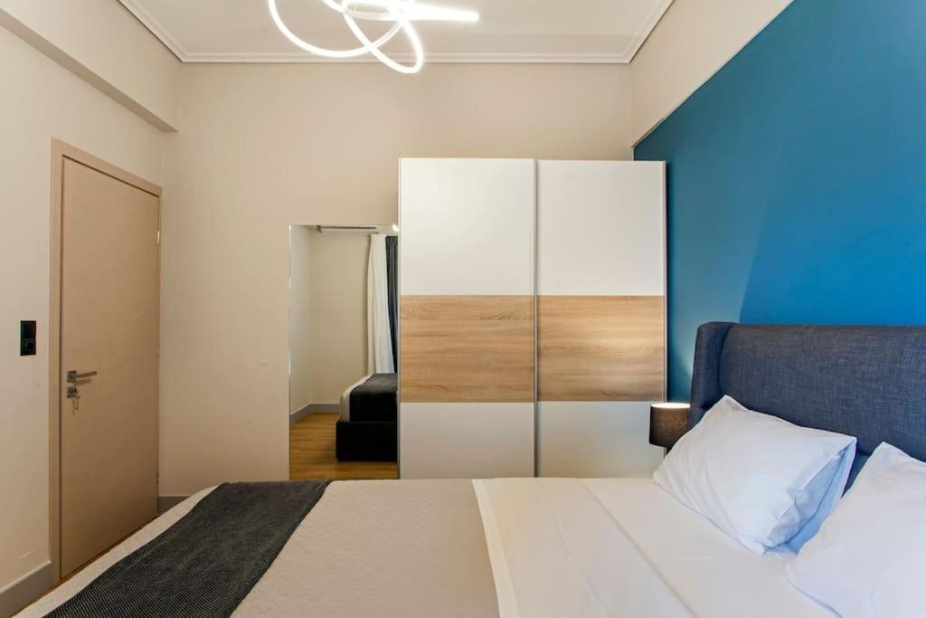 Minimal Loft Art With Sea View Over Heraklion Harbour ภายนอก รูปภาพ