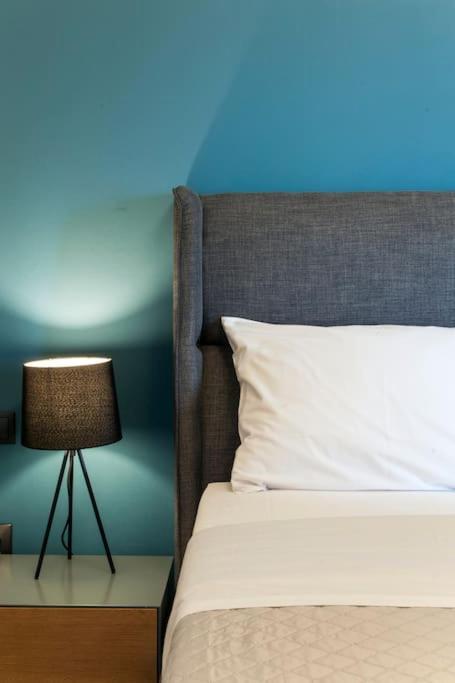 Minimal Loft Art With Sea View Over Heraklion Harbour ภายนอก รูปภาพ